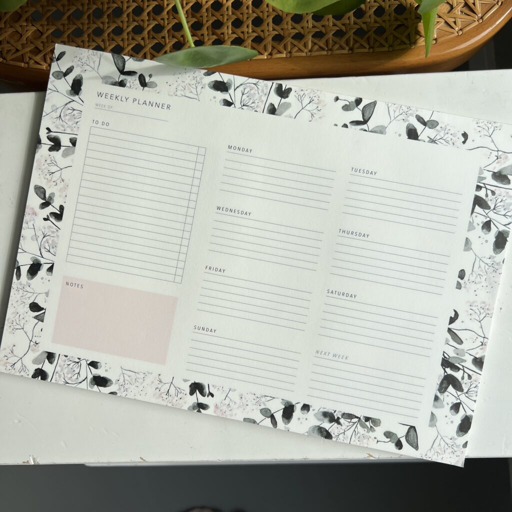 Planner Zachte Bloesem A4 zwart-wit bloemen