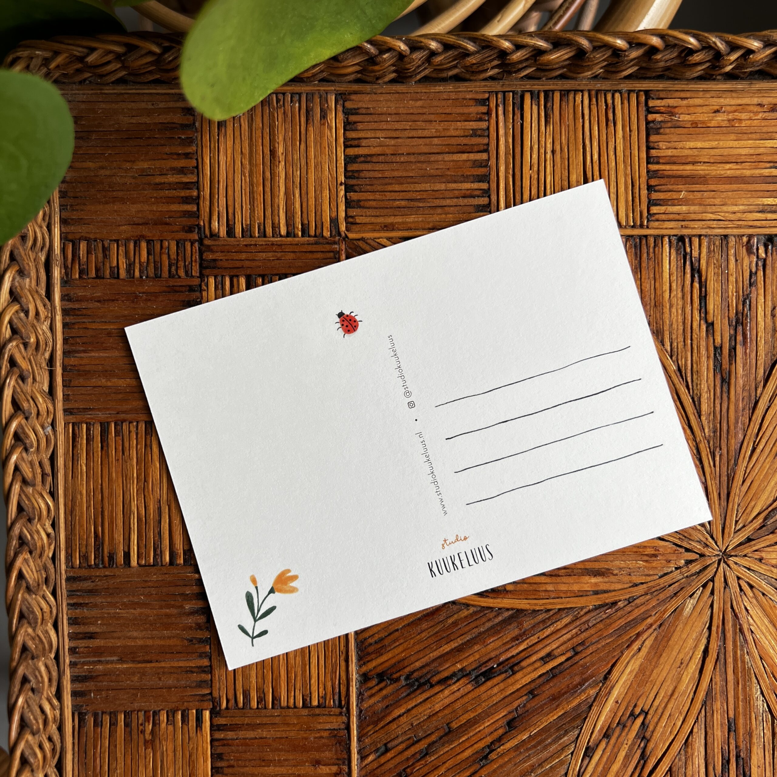 Ansichtkaart Glaasje Bloemen 2 Illustratie van glaasje met bloemen